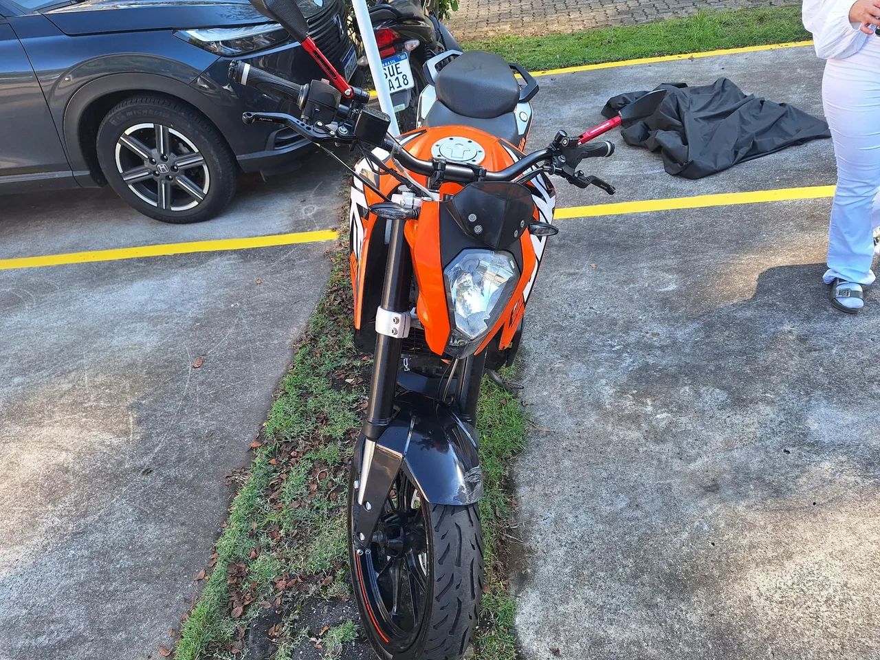 KTM DUKE 200 - Foto 2