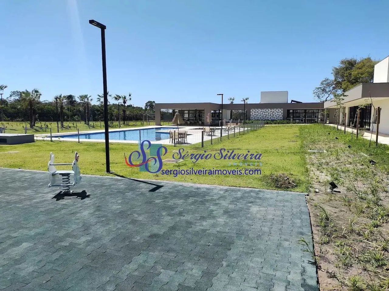 Terreno nascente na cidade Alpha com 460m²