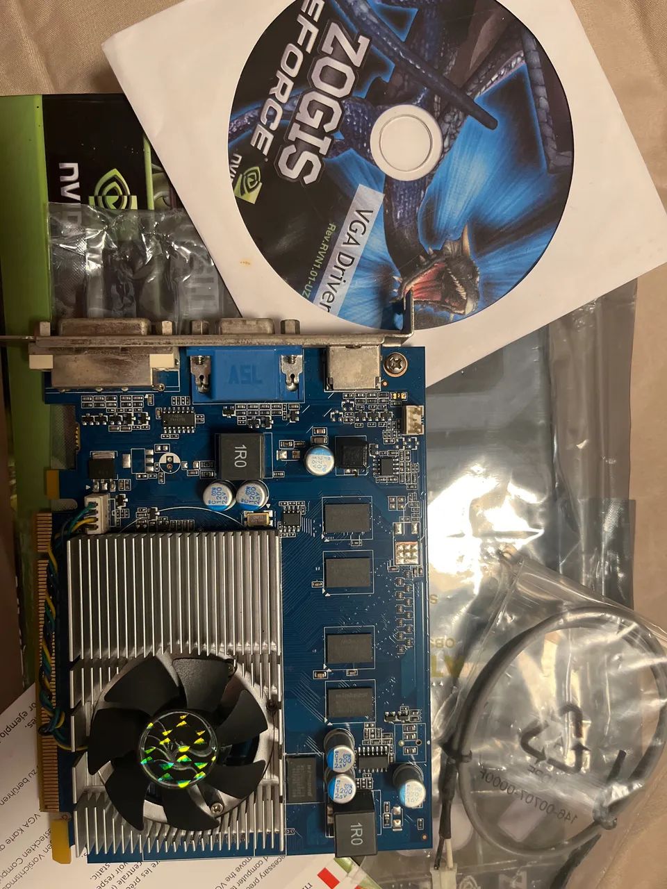 Placa de video GeForce ZOGIS 9500 1GB - Foto 3