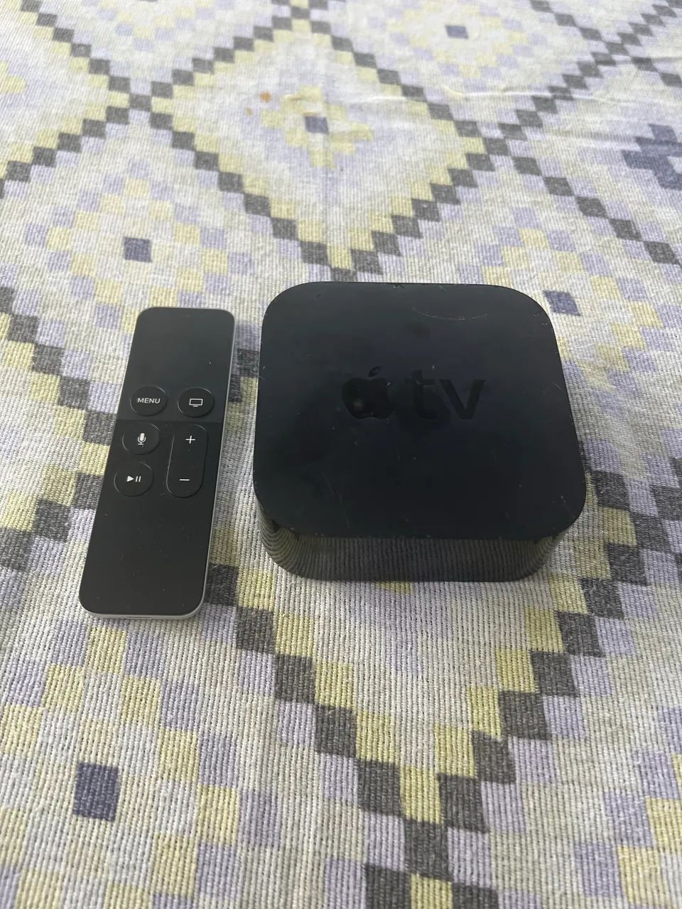 Apple Tv Hd A1625 4a Geração 2015 De Voz Full Hd 32gb
