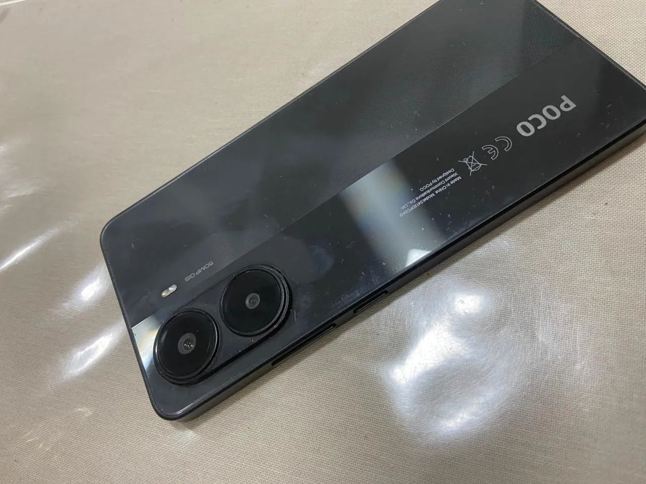 Poco X7 pro 256gb 12gb ram - Foto 2