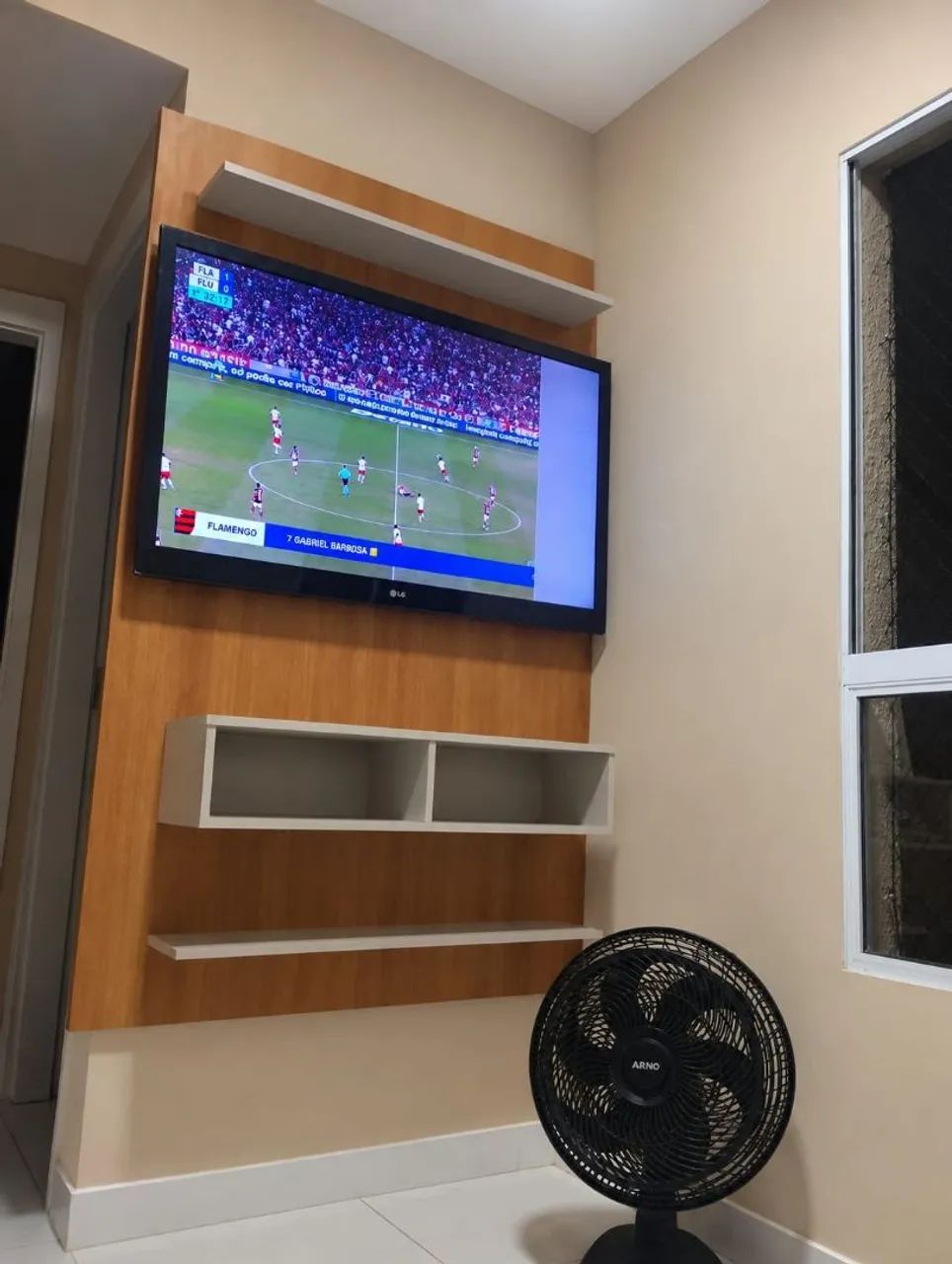 Painel de Tv até 47 polegadas 
