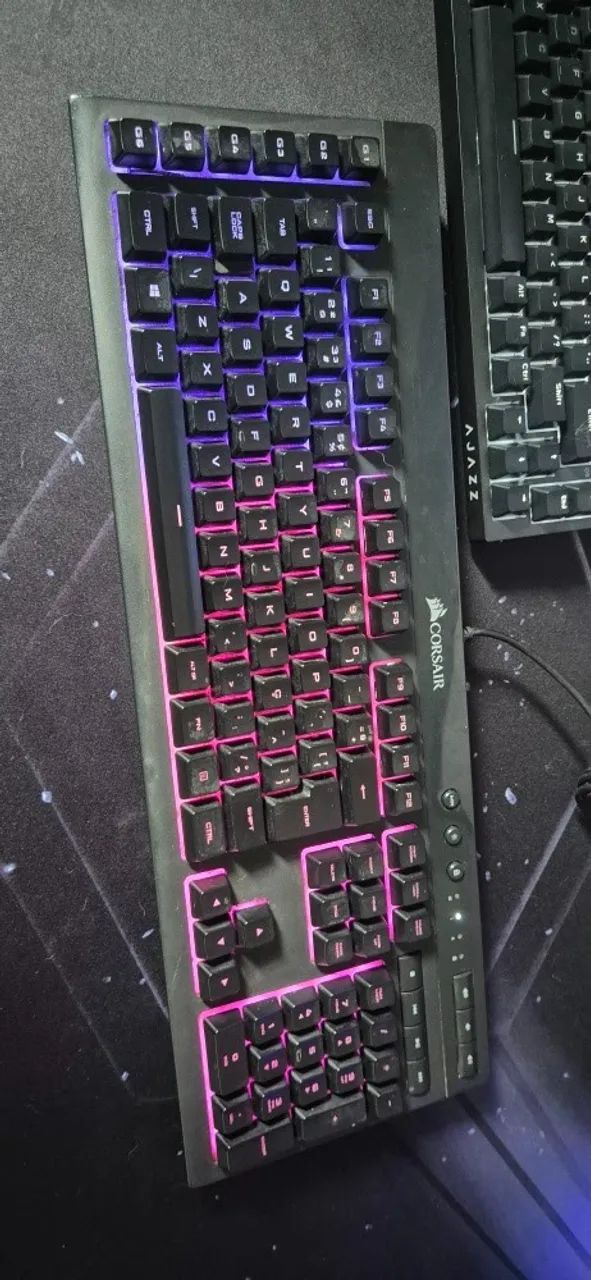 tECLADO Corsair K55 RGB