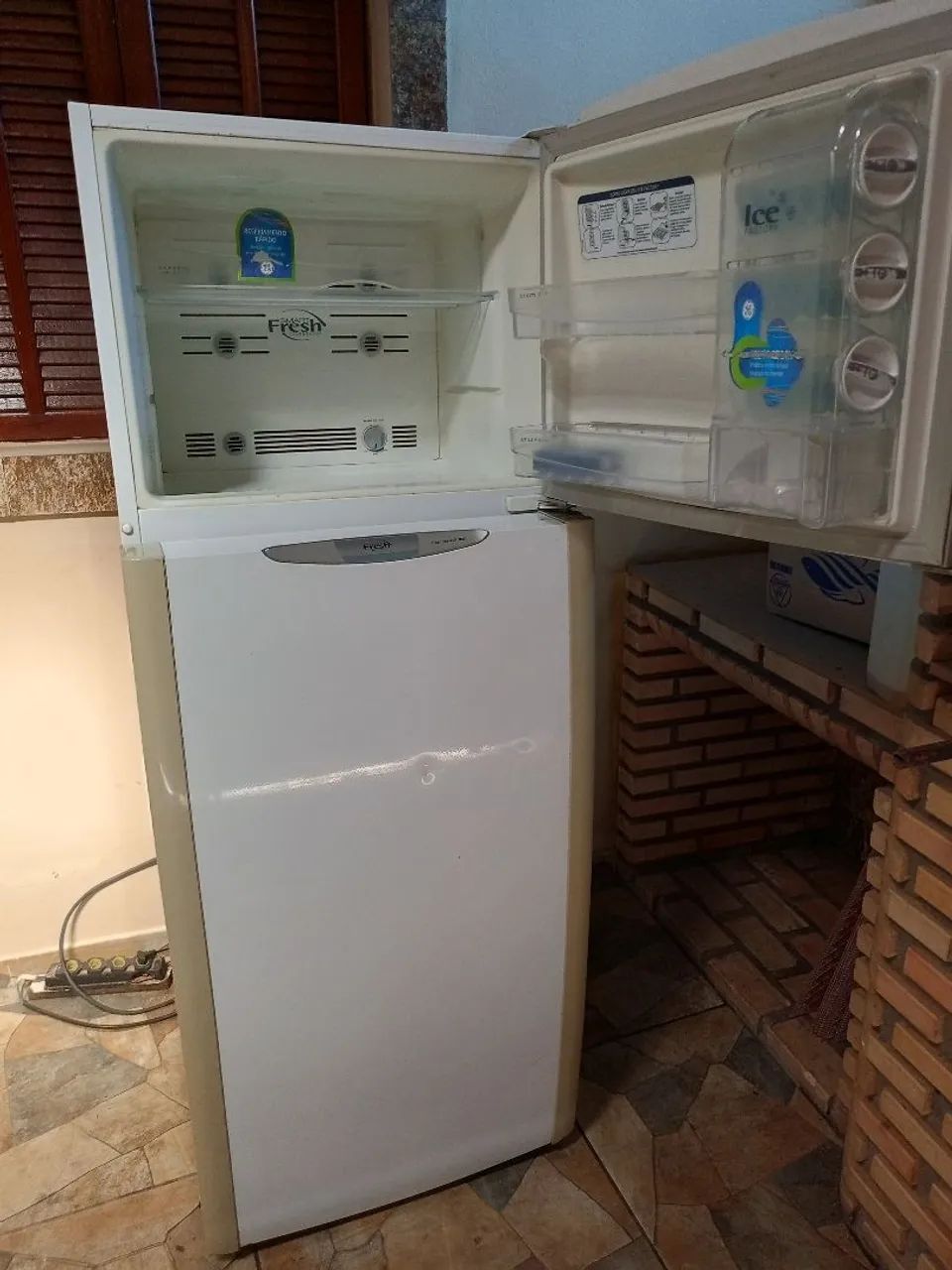 Vendo essa geladeira  - Foto 3