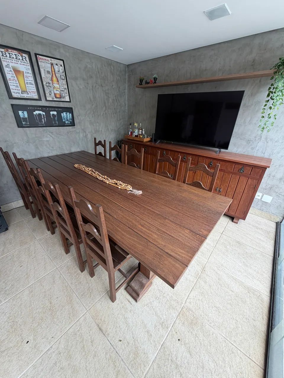 Conjunto Mesa 10 cadeiras com buffet -  madeira maciça - Foto 2