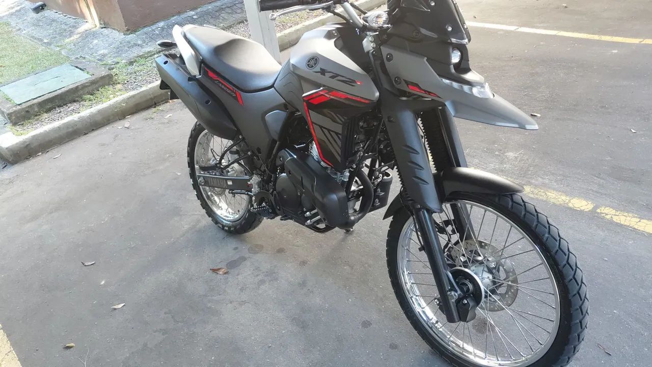 XTZ LANDER 250  - Foto 2