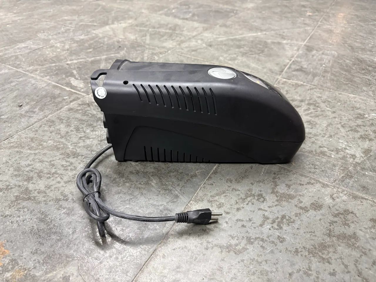 Nobreak Ragtech Easy Pro 4163 1200VA 220V - Foto 3