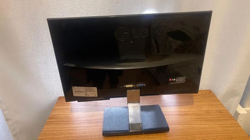 MONITOR LG 20 POLEGADAS - Foto 2