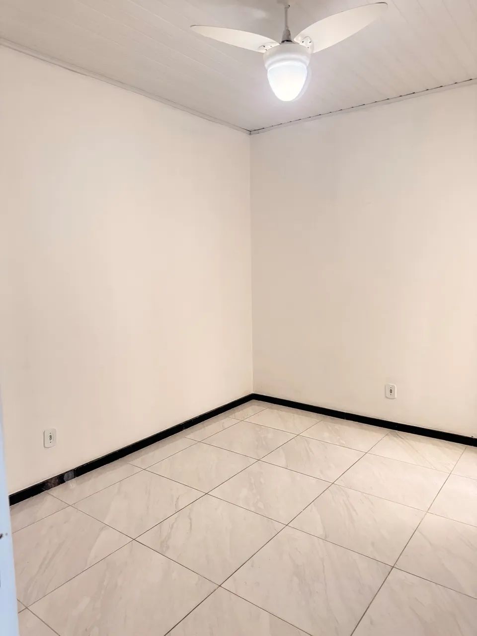 Alugo sala disponível em studio de beleza  - Foto 2