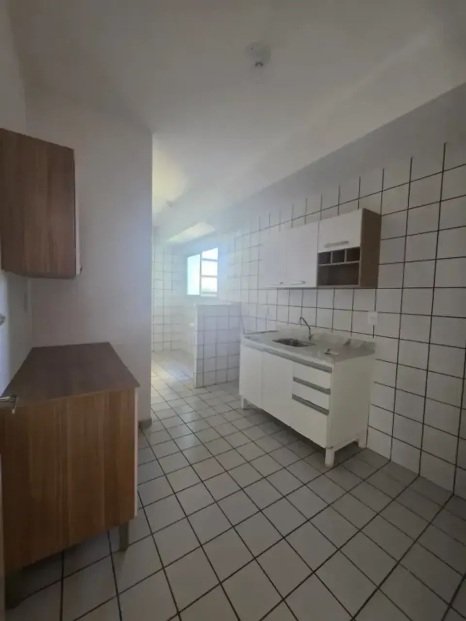 CHAPADA. BOSQUE DOS INGLESES. APTO COM 3 QUARTOS SENDO 1 SUITE, SALA PARA 2 AMBIENTES E 1  - Foto 3
