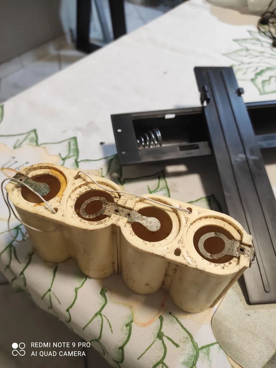 Caixas de pilhas, para rádios antigos: - Foto 4