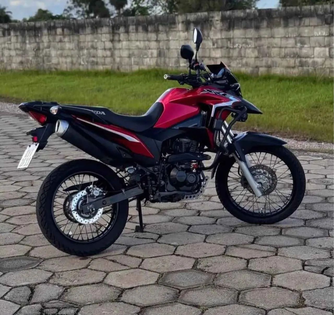 Honda XRE  - Foto 3
