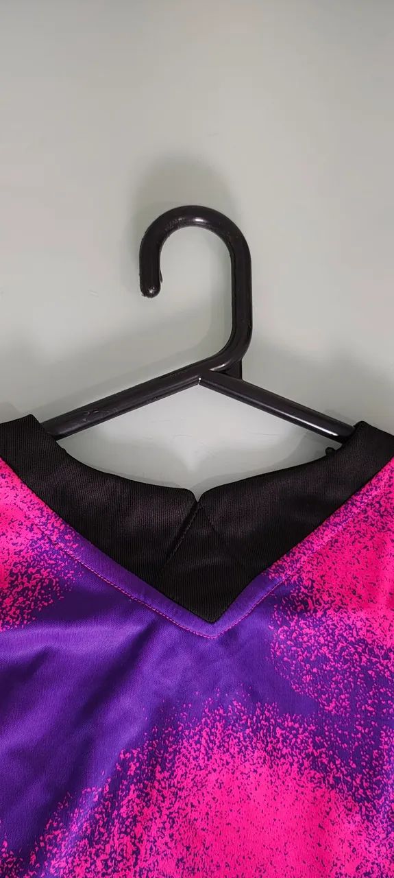 Camisa PSG rosa e roxo nova  - Foto 5