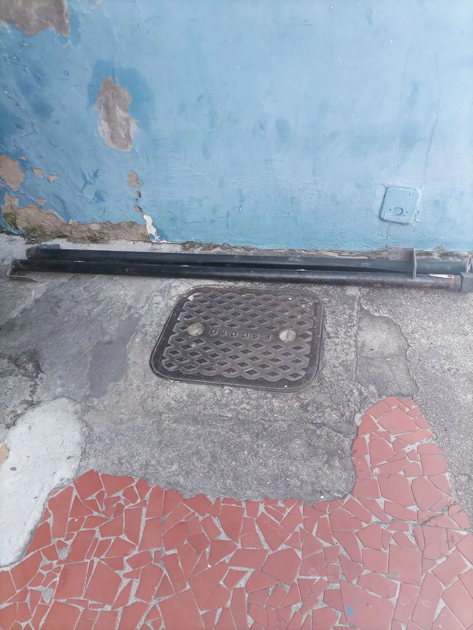Ferragem de toldo medindo 1,87cm - Foto 3