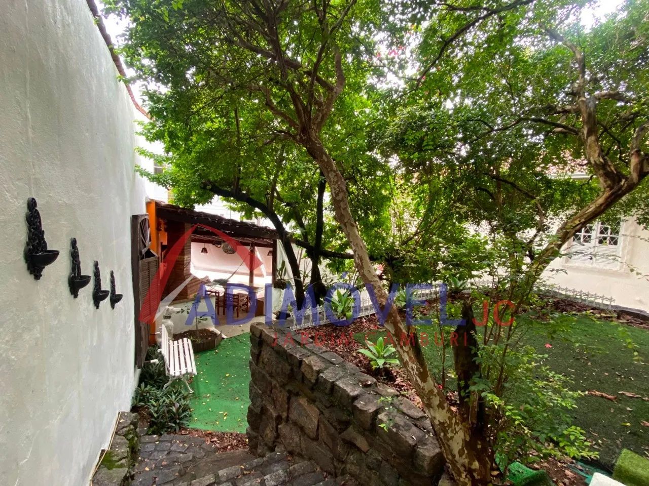 Casa Duplex no Centro de Vitória! Com 5 Quartos, 1 Suíte, 3 Vagas, 400m².! - Foto 2