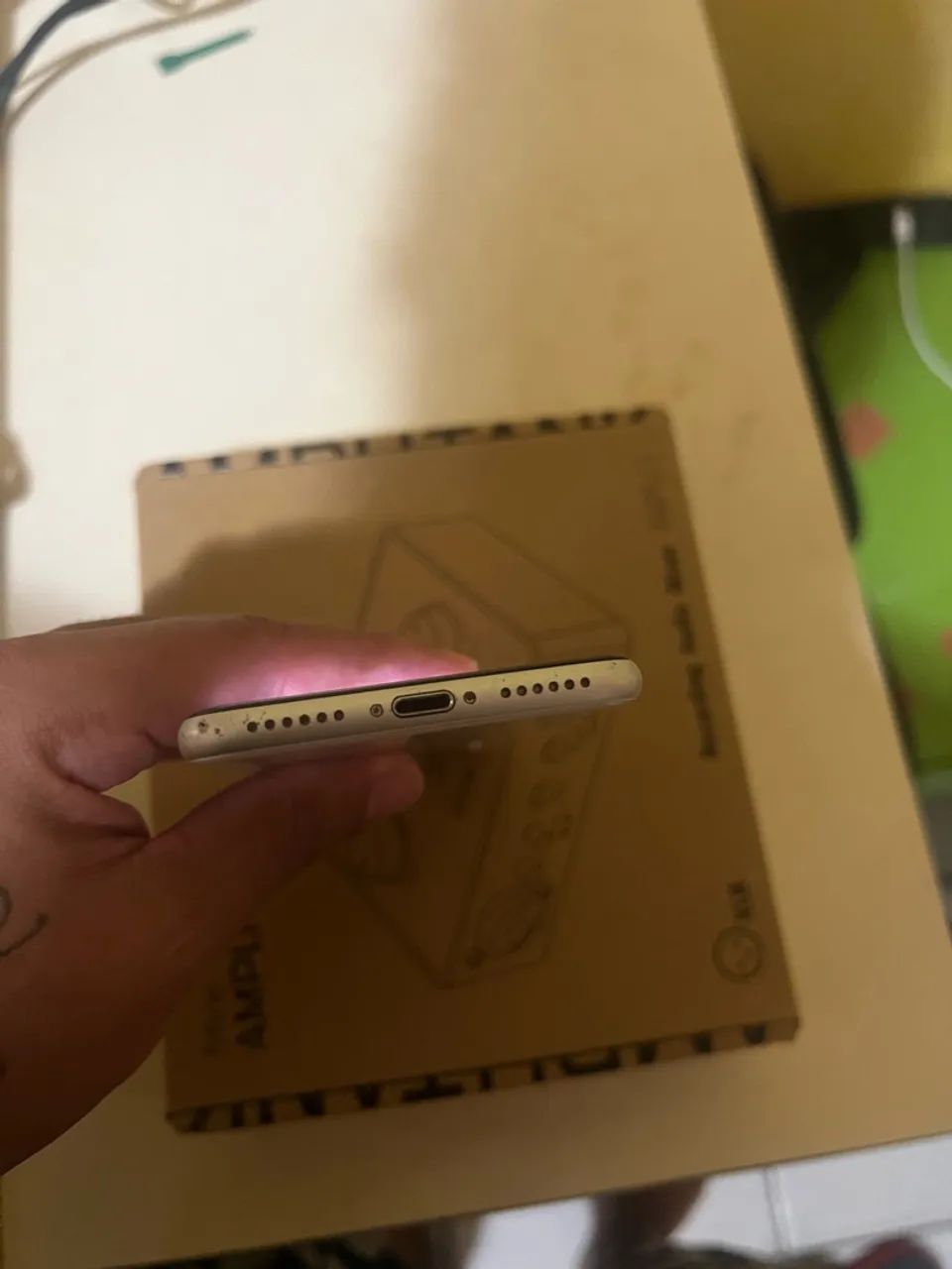 IPHONE SE 2 geração 