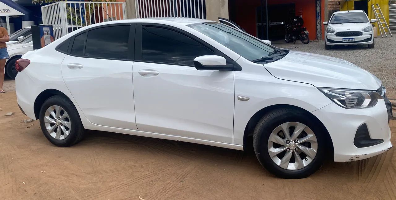 Chevrolet Onix Plus LT 1.0 12V Flex Mec. 4P 2021 - Foto 2