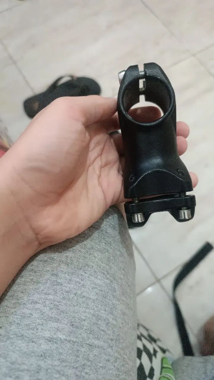 Mesinha de bicicleta em otimo estado  - Foto 3