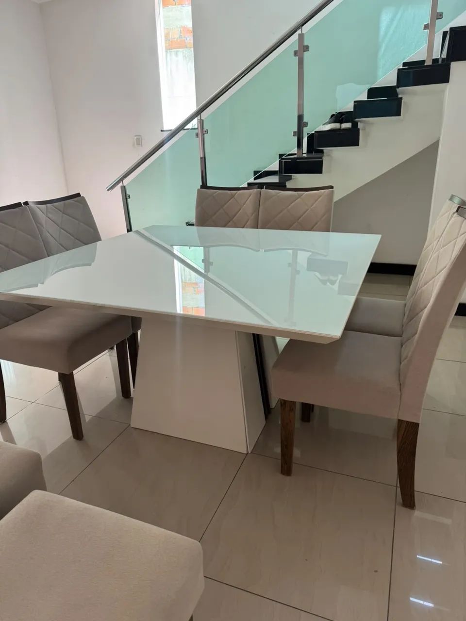 Mesa de jantar 8 cadeiras - Foto 2