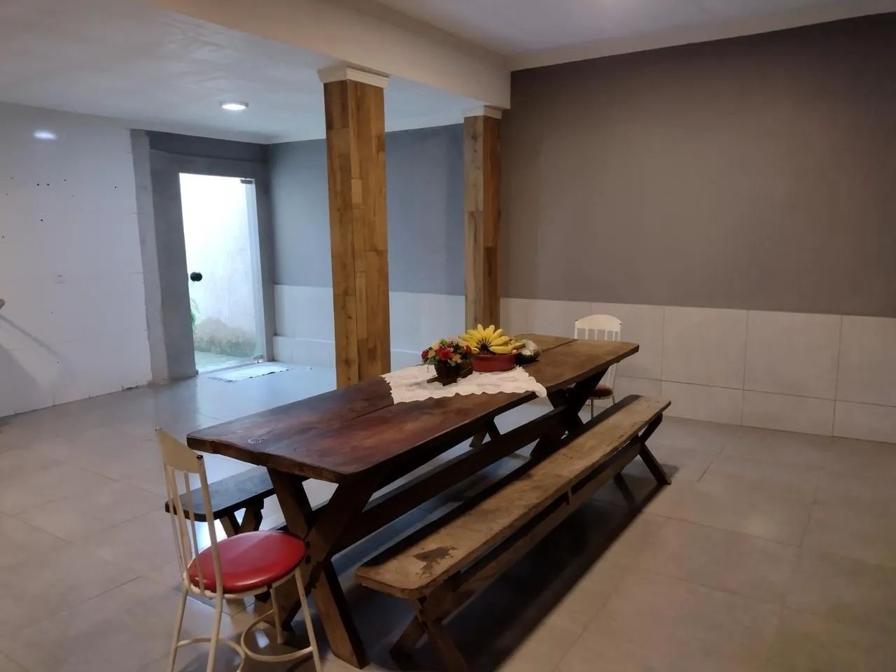 OPORTUNIDADE DE NEGÓCIO! CASA À VENDA em Nerópolis !