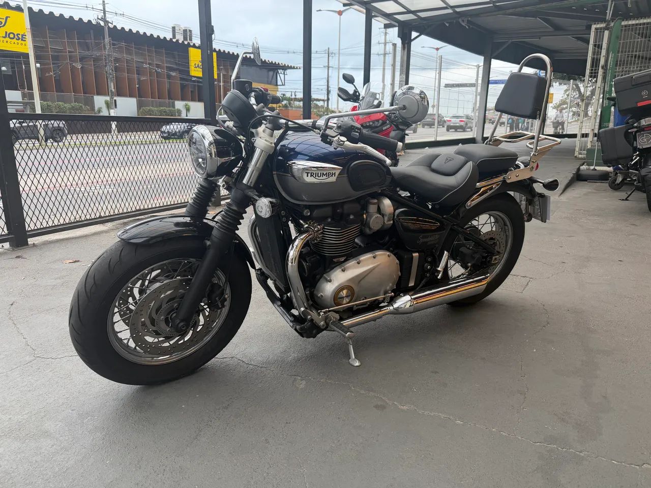Triumph Speedmaster 1200cc  2024