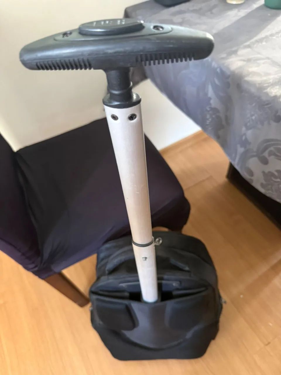 Mochila Executiva com rodinhas (alças e haste inclusas) - Foto 2