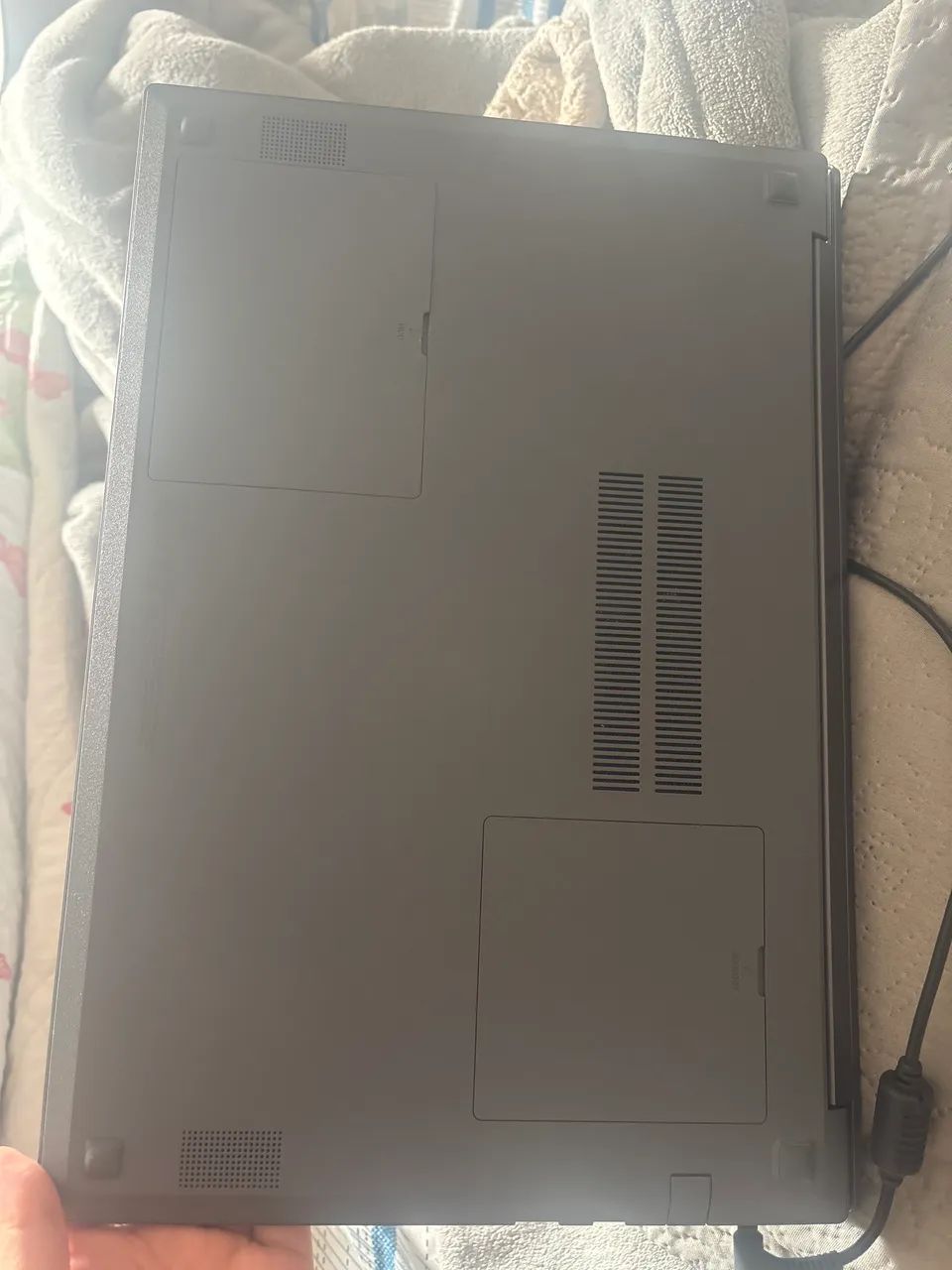Notebook Samsung Book NP550XDA | SSD 250GB | 4GB RAM | Windows 11 - Foto 3