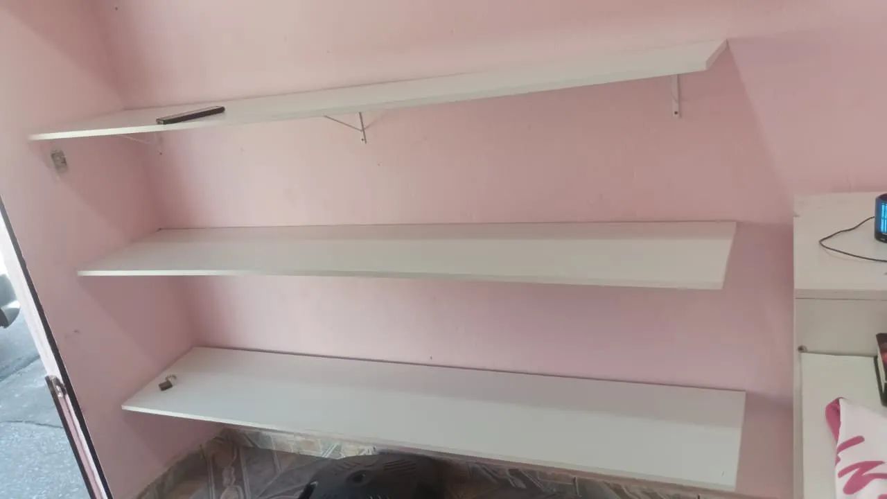 Prateleiras de MDF 100% 5 meses de uso 
