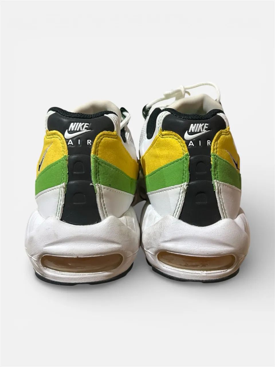 Tênis Nike Air Max 95 Essential 
