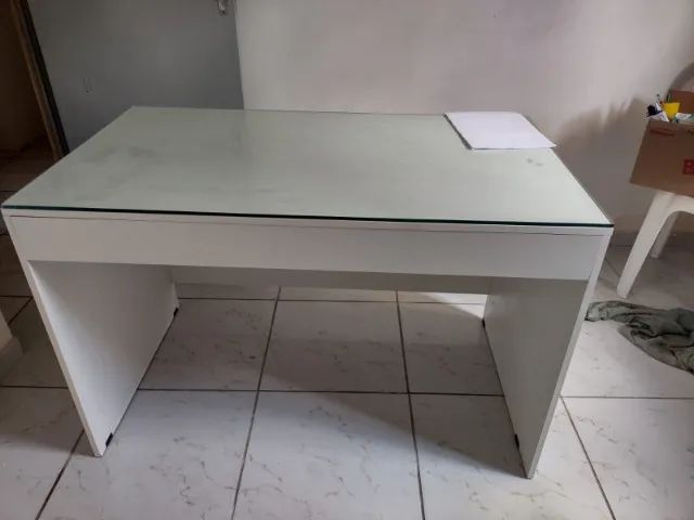 Escrivaninha MDF + Tampo de Vidro (Usada) - Foto 5