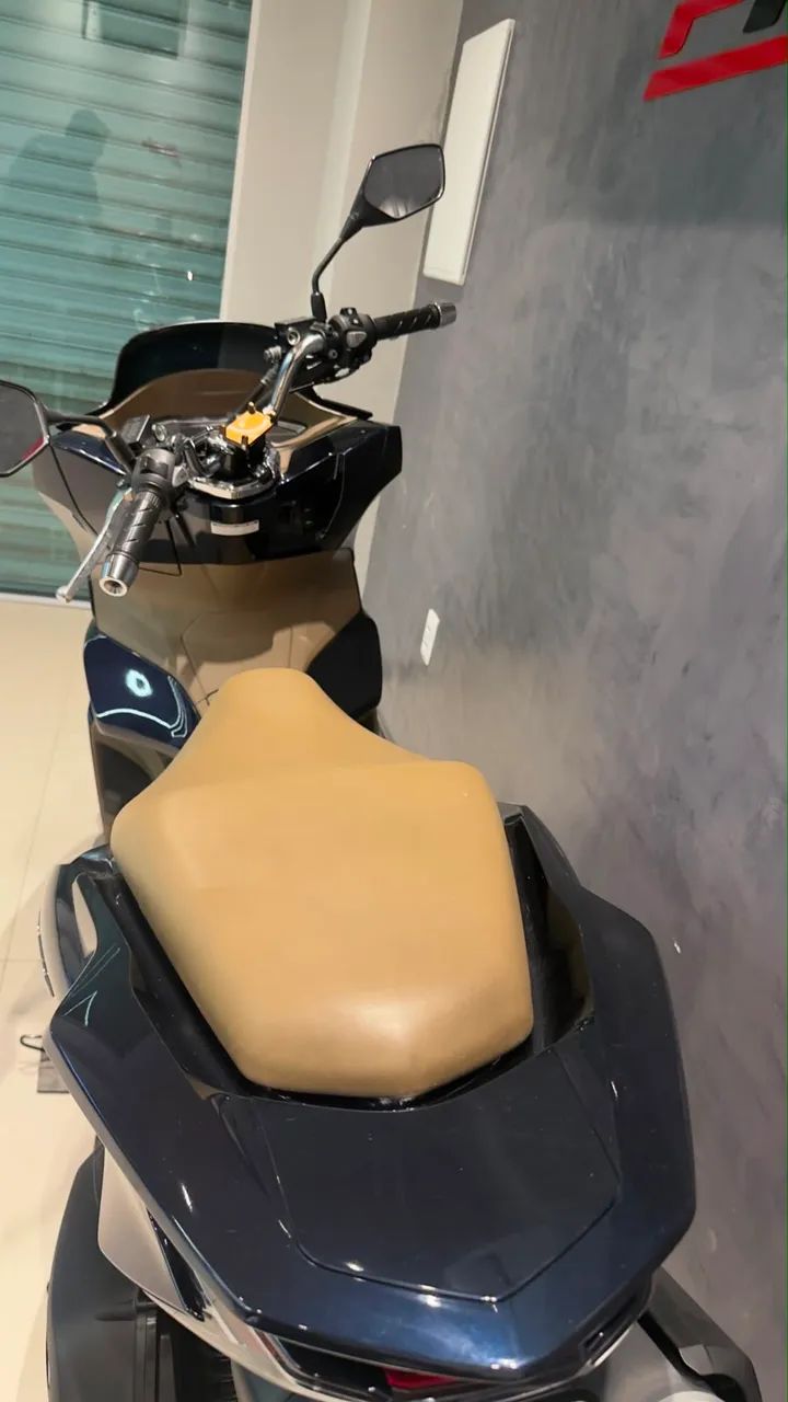 HONDA PCX DLX 2025  - Foto 2