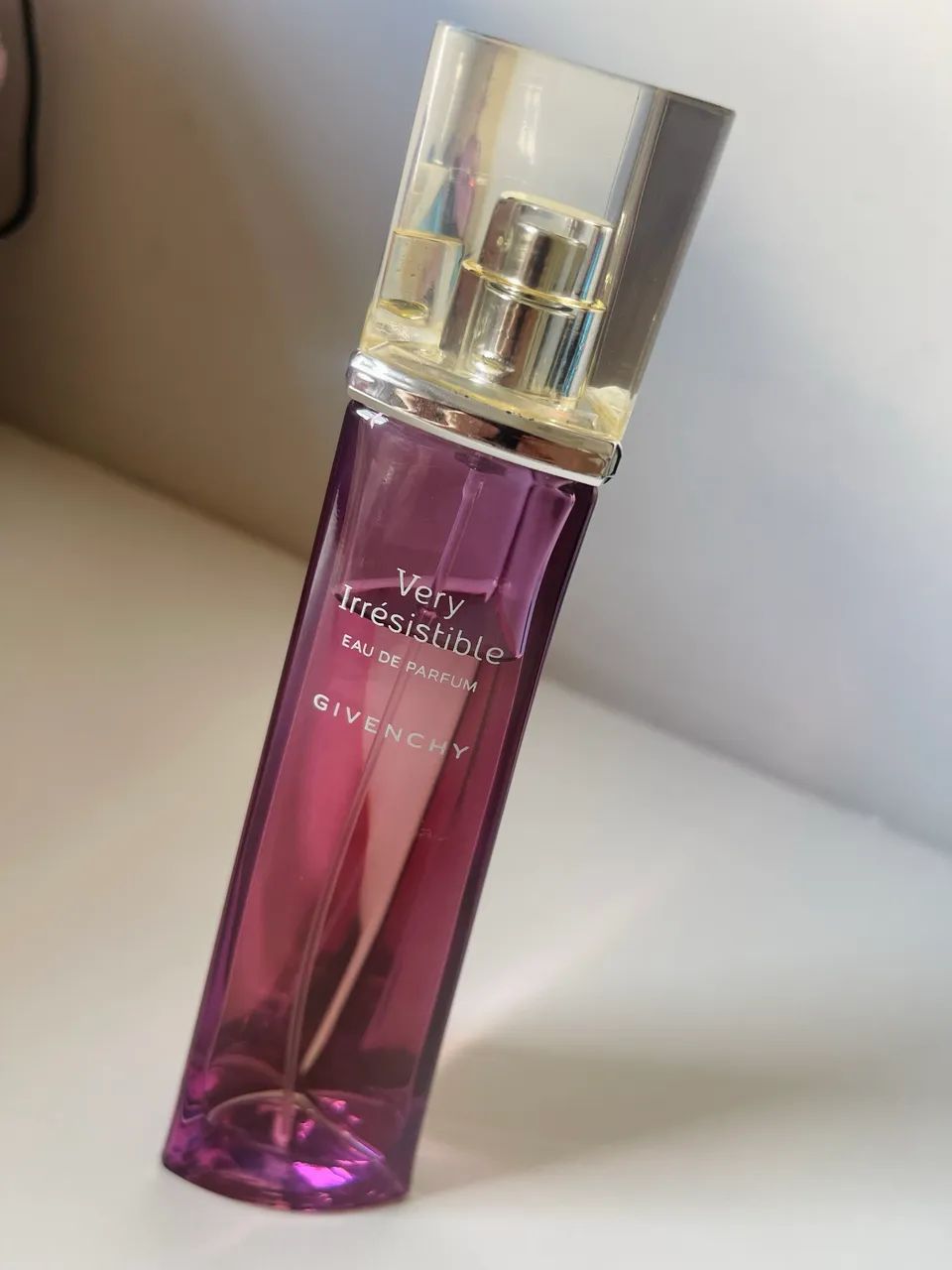 Givenchy Very Irrésistible EDP 75 ml - Original - Foto 2