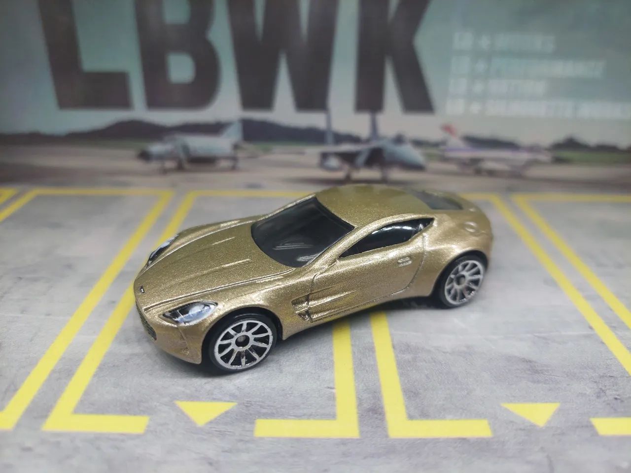 Hot Wheels Euro combo 1 - Foto 3