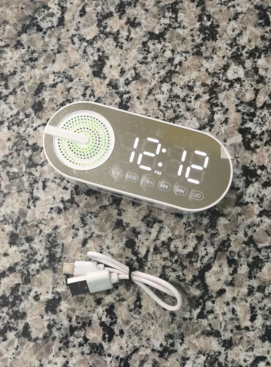 Caixa de som, despertador, relógio JBL - Foto 5