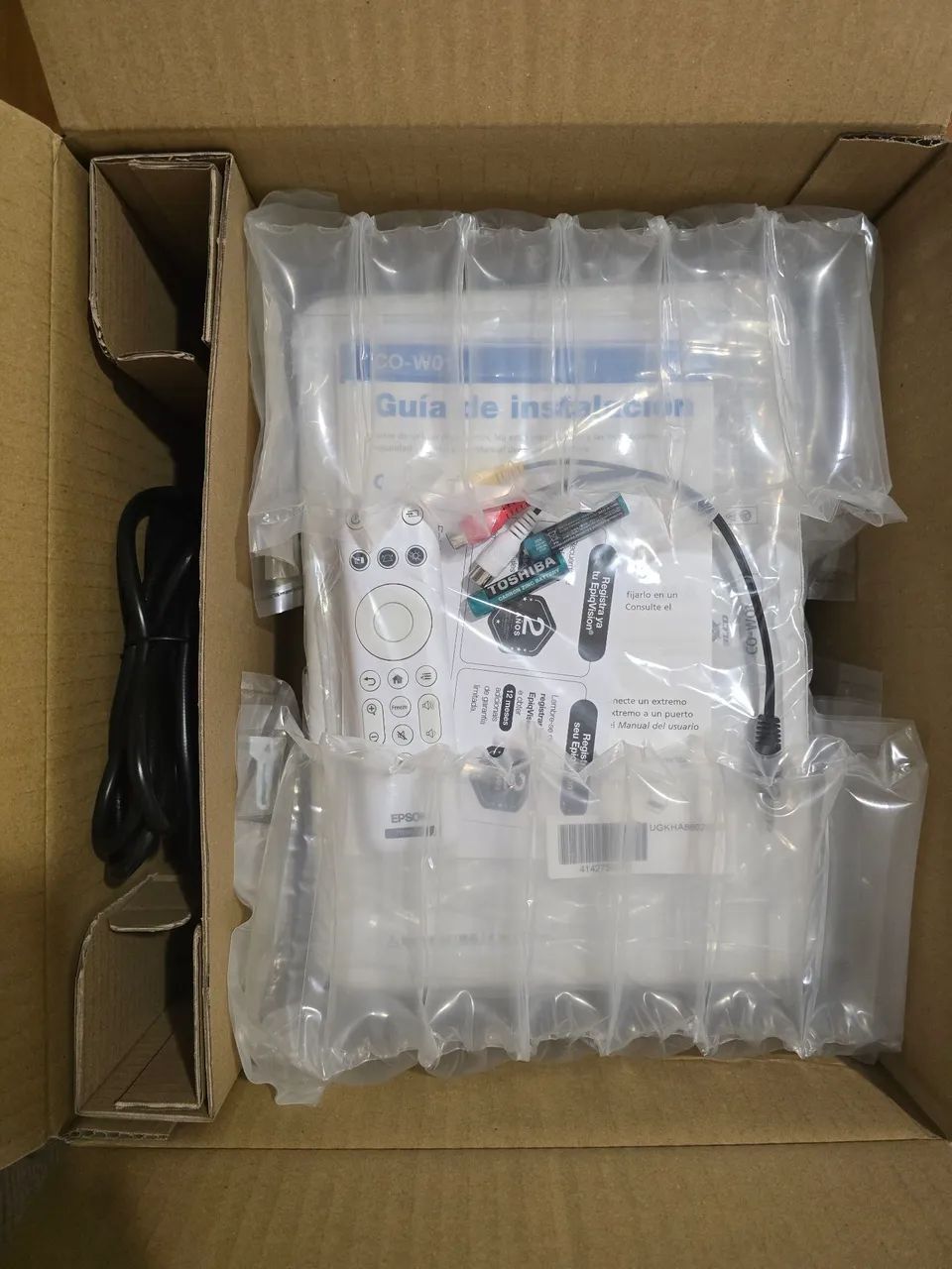 PROJETOR EPSON CW-01 3000 LUMENS SEMINOVO - Foto 5