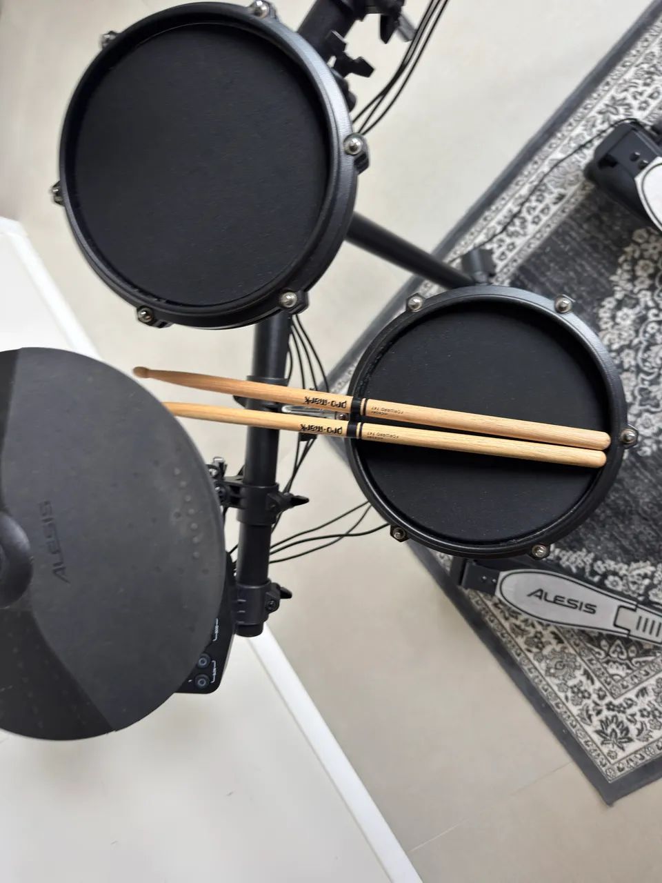 Bateria eletrônica Alesis Turbo Mesh Kit - Foto 5