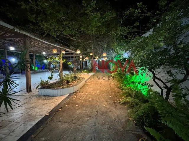 CASA AMPLA NA ARUANA 4 SUÍTES RESIDENCIAL OU COMERICAL  - Foto 4