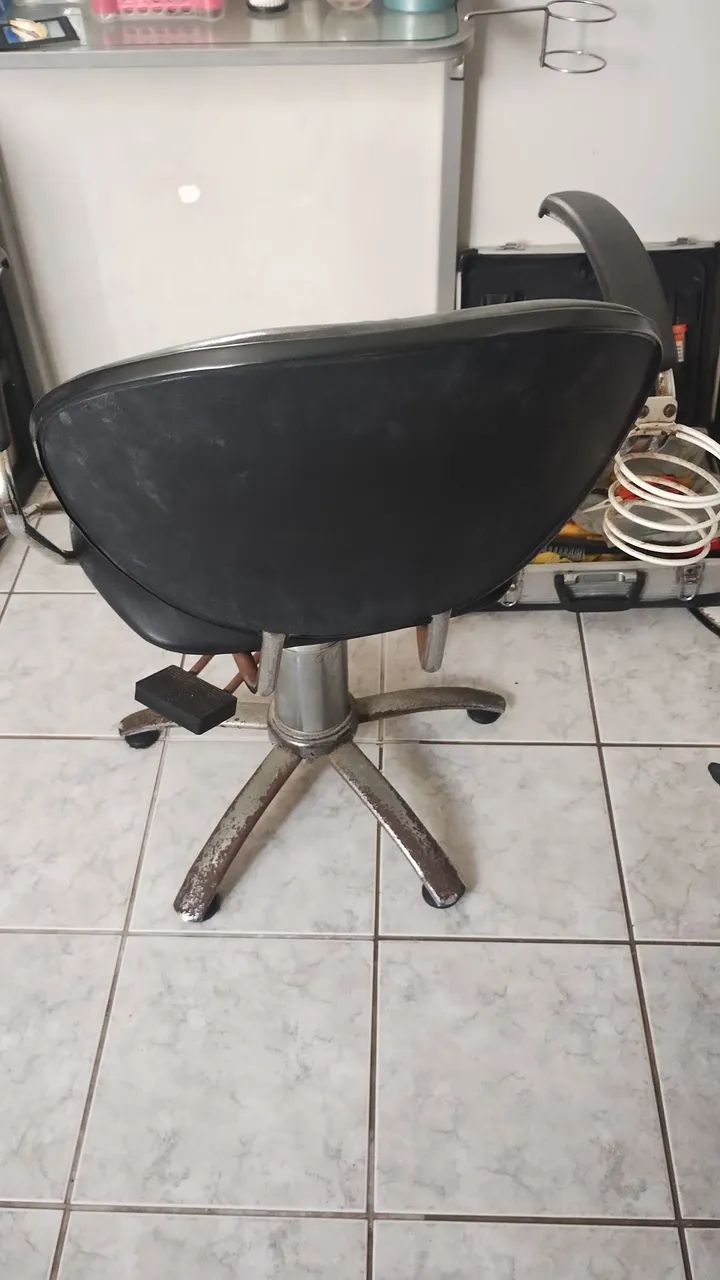 Vendo móveis para salão de beleza - Foto 3