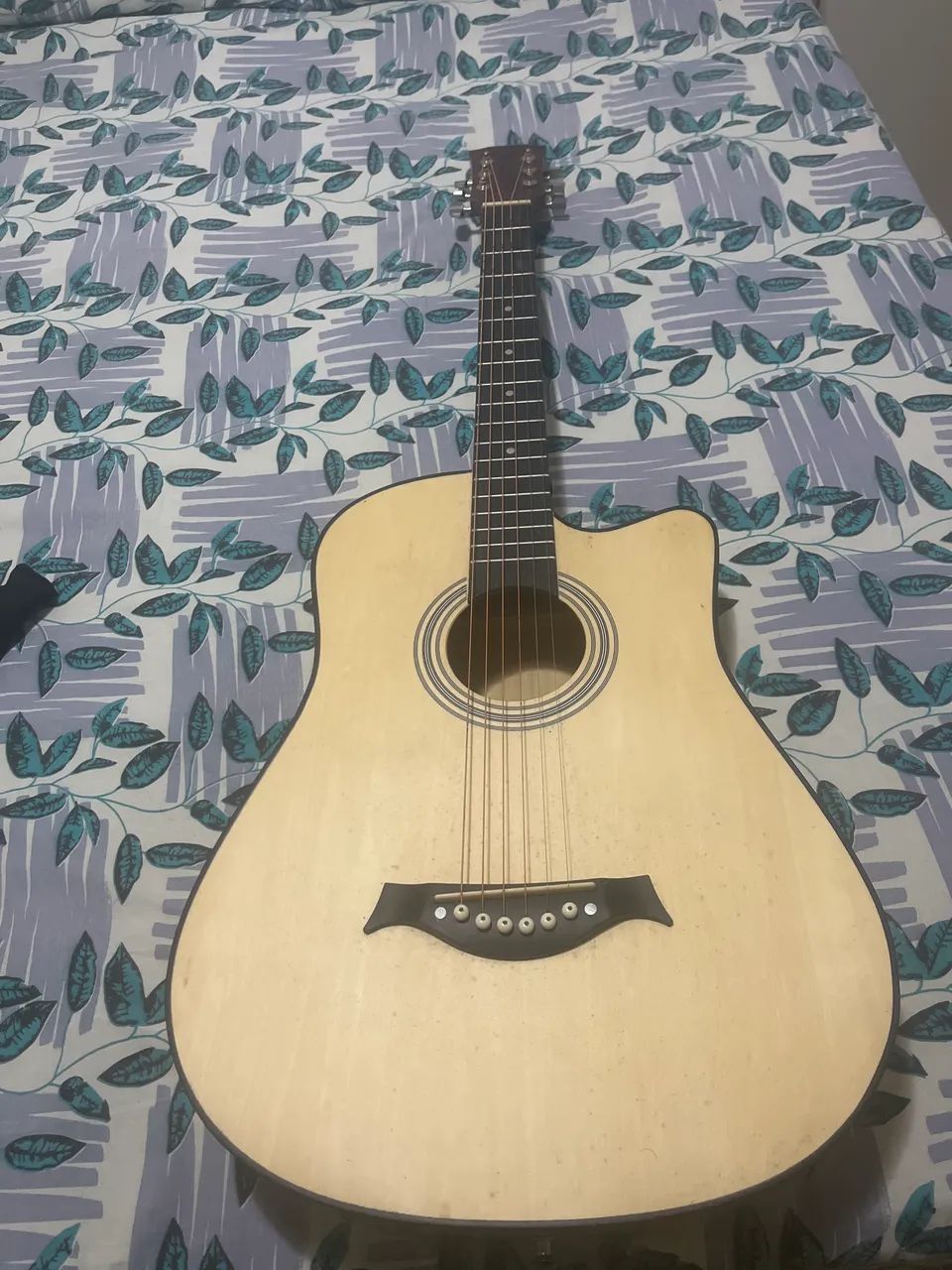 Violão  novo