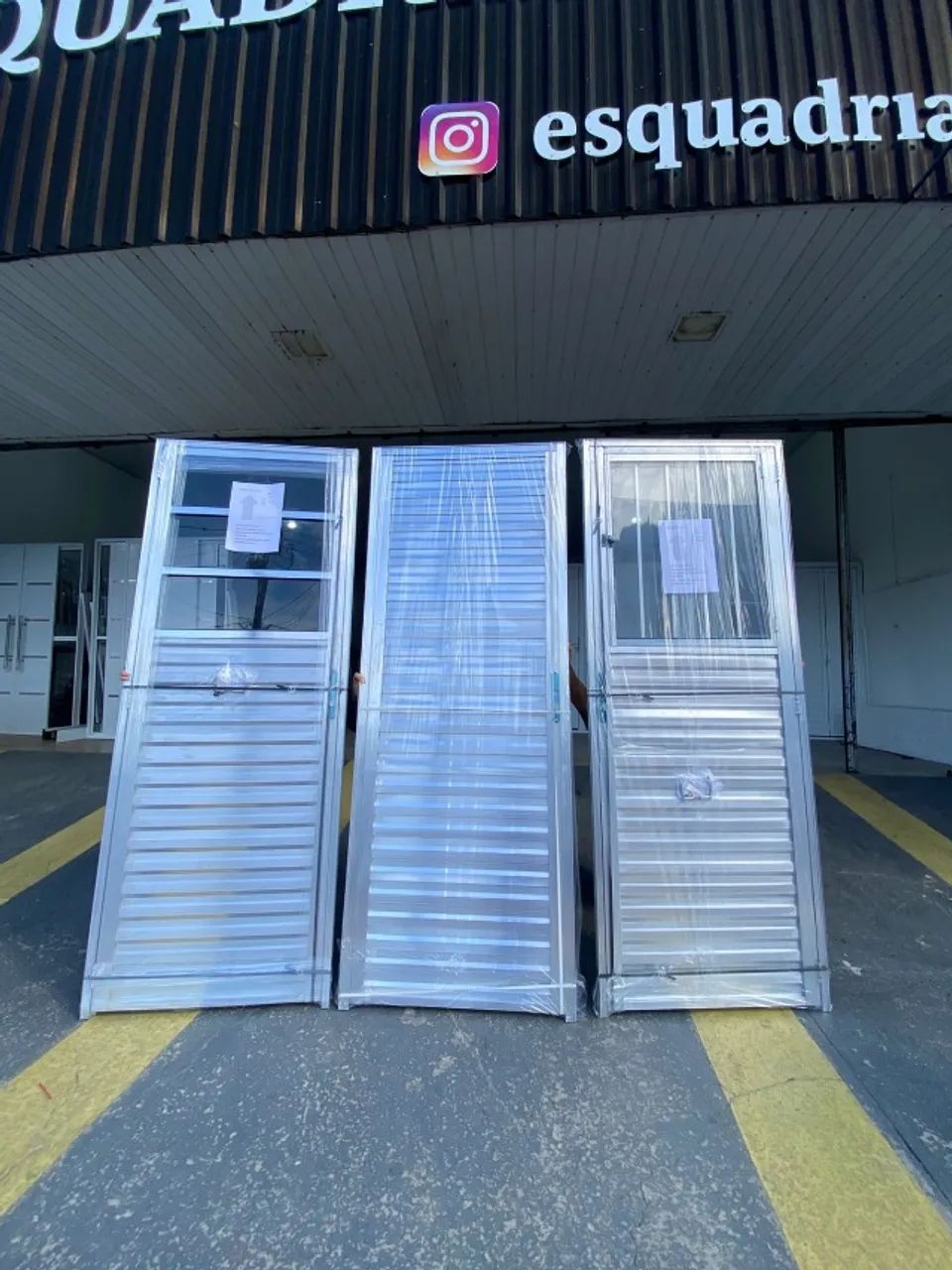 PORTAS DE ALÚMINIO 2.10X60,70 E 80CM - PROMOÇÃO ÚNICA - Foto 2