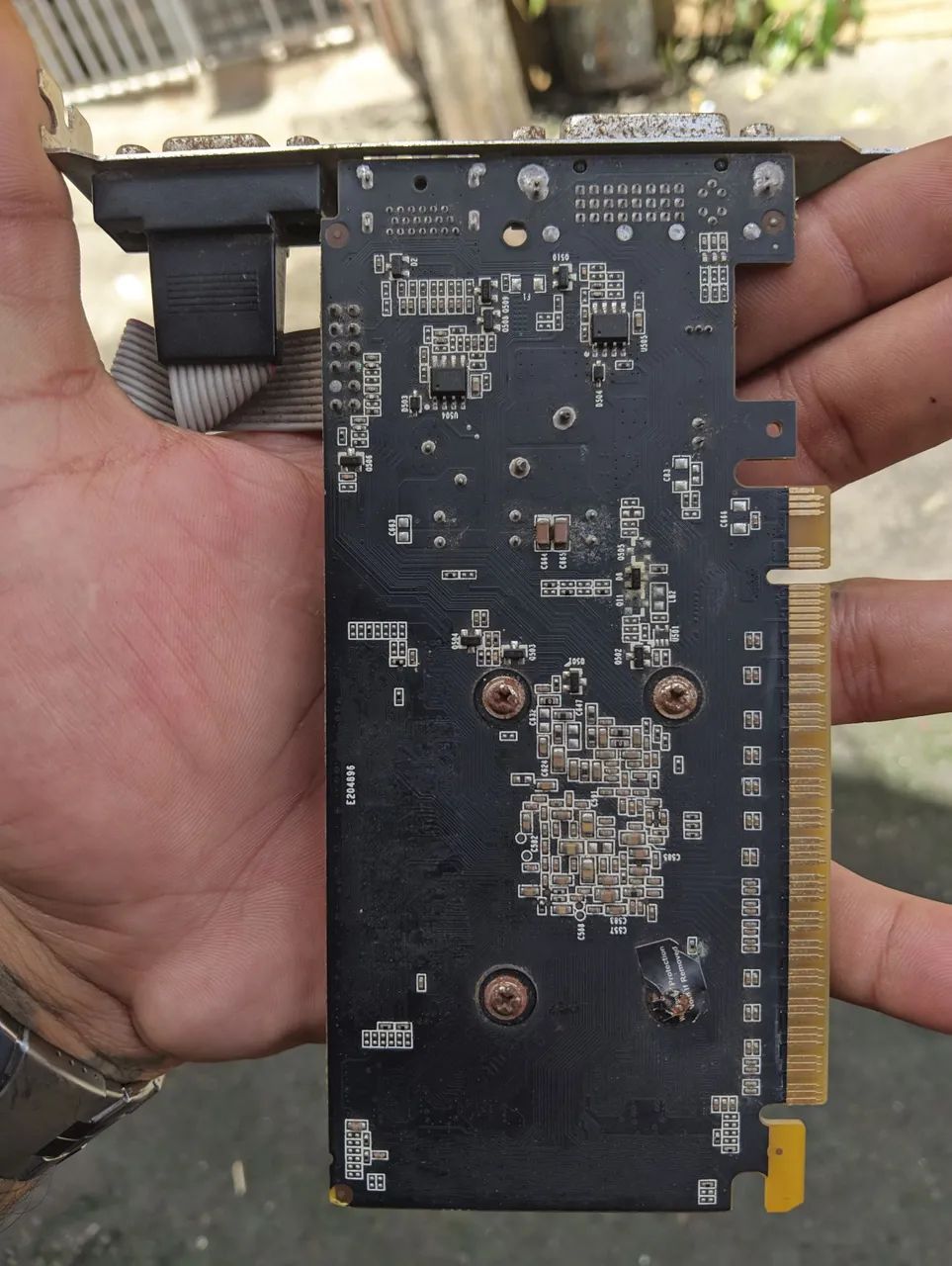 Placa de vídeo GT 730 4gb - Foto 2