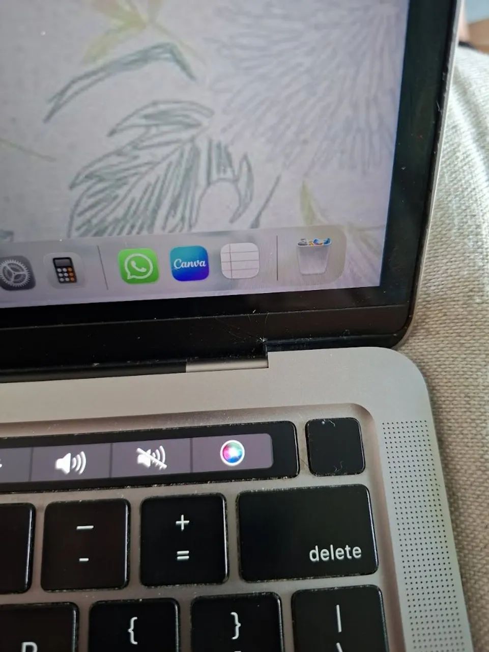 MacBook Pro 2020 - Foto 2