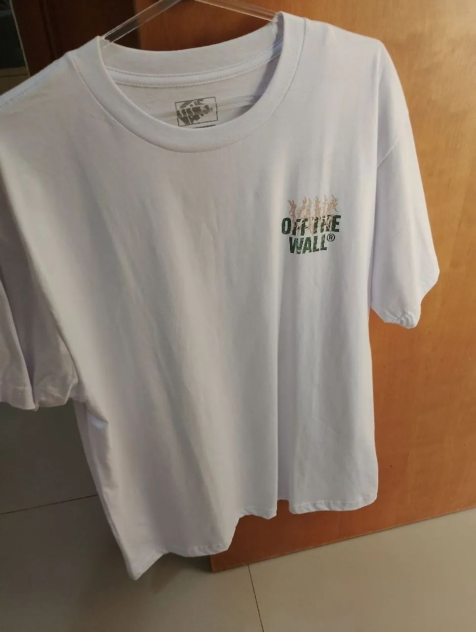Vendo camisa vans off the wall  - Foto 2