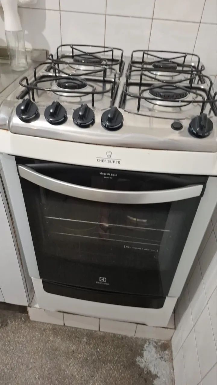 Fogão eletrolux chef super 
