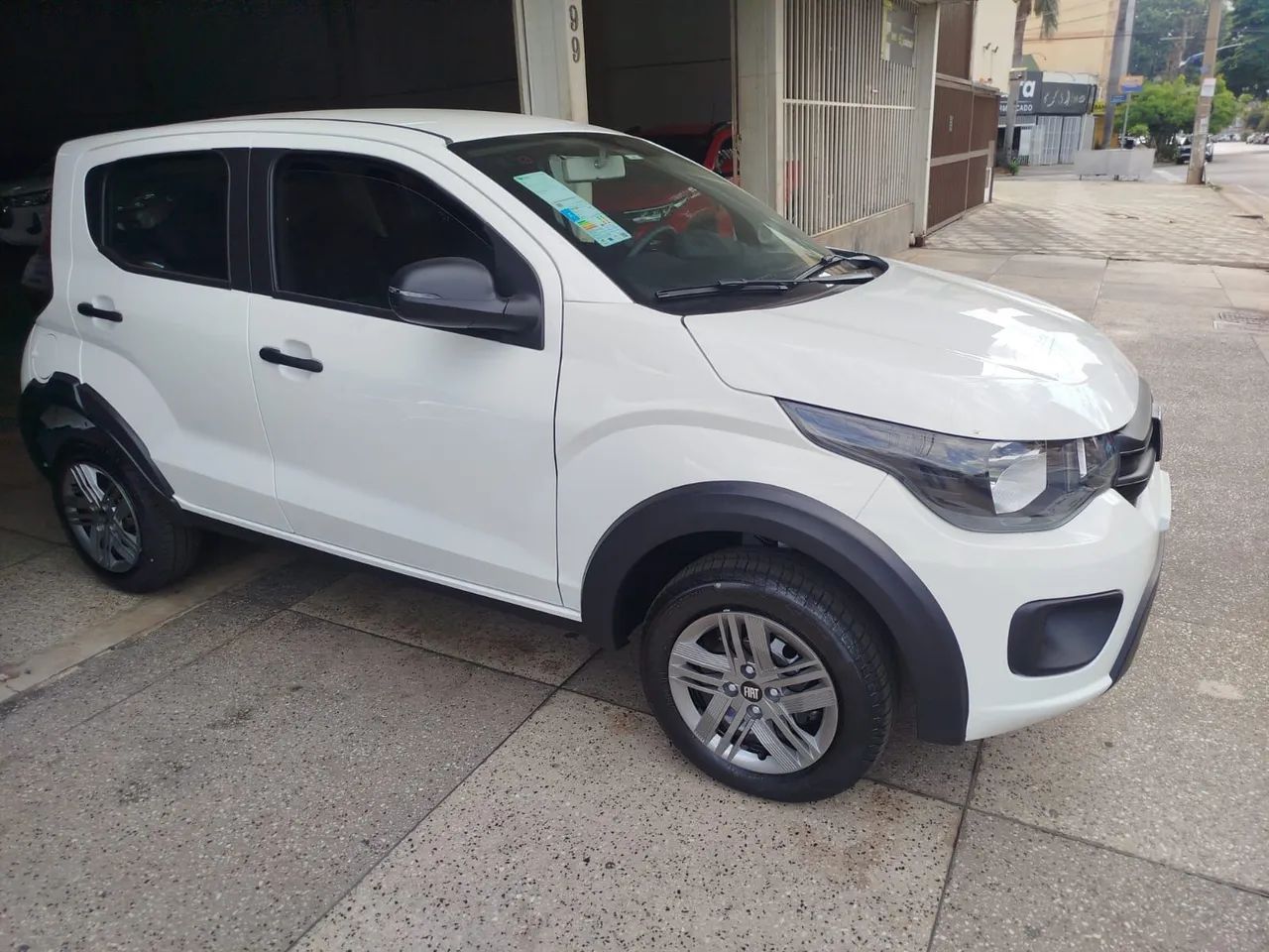 Fiat Mobi MOBI LIKE 1.0 Fire Flex 5p. 2027