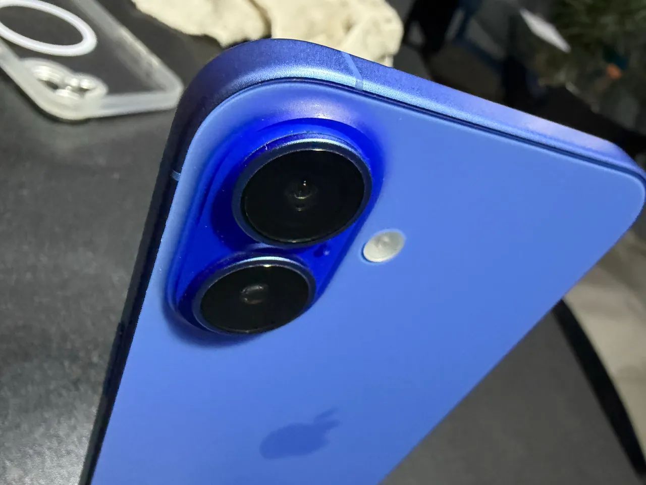iPhone 16 plus 