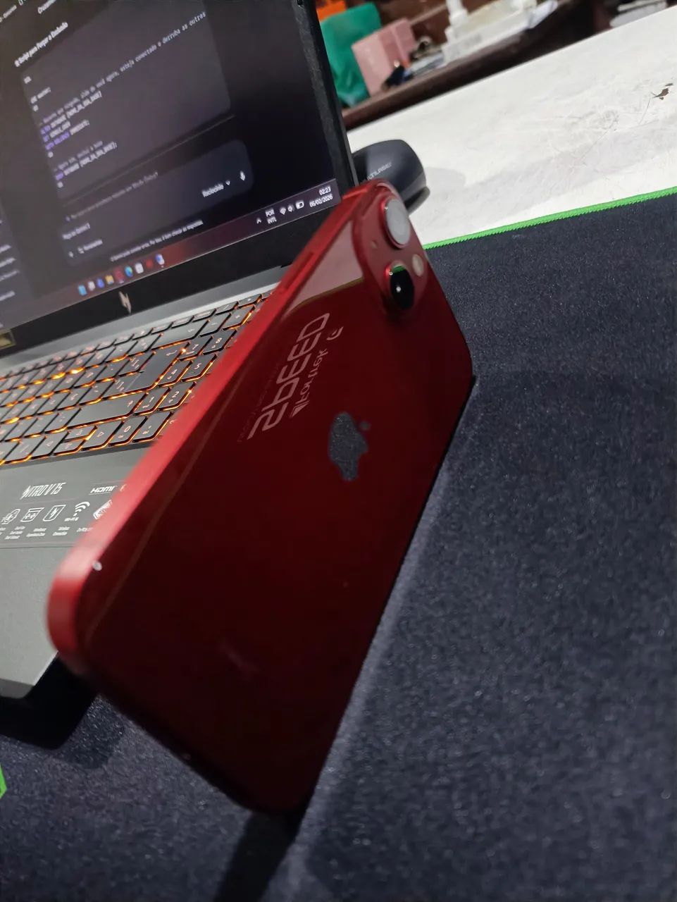 iPhone 13 128GB Red - Impecável + Acessórios - Foto 3
