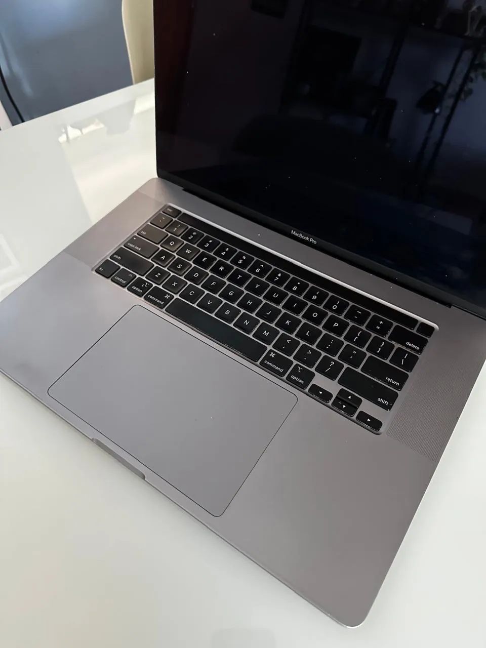 MacBook Pro (16-ich,2019) - A2141