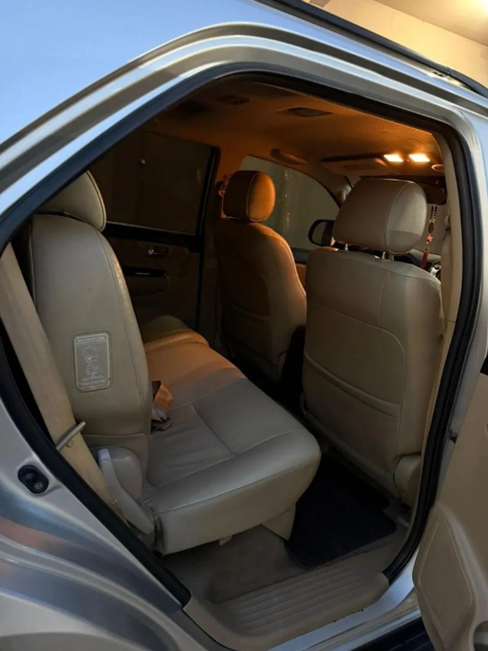 Toyota Hilux CD SRV D4-D 4X4 3.0 TDI DIES 2015