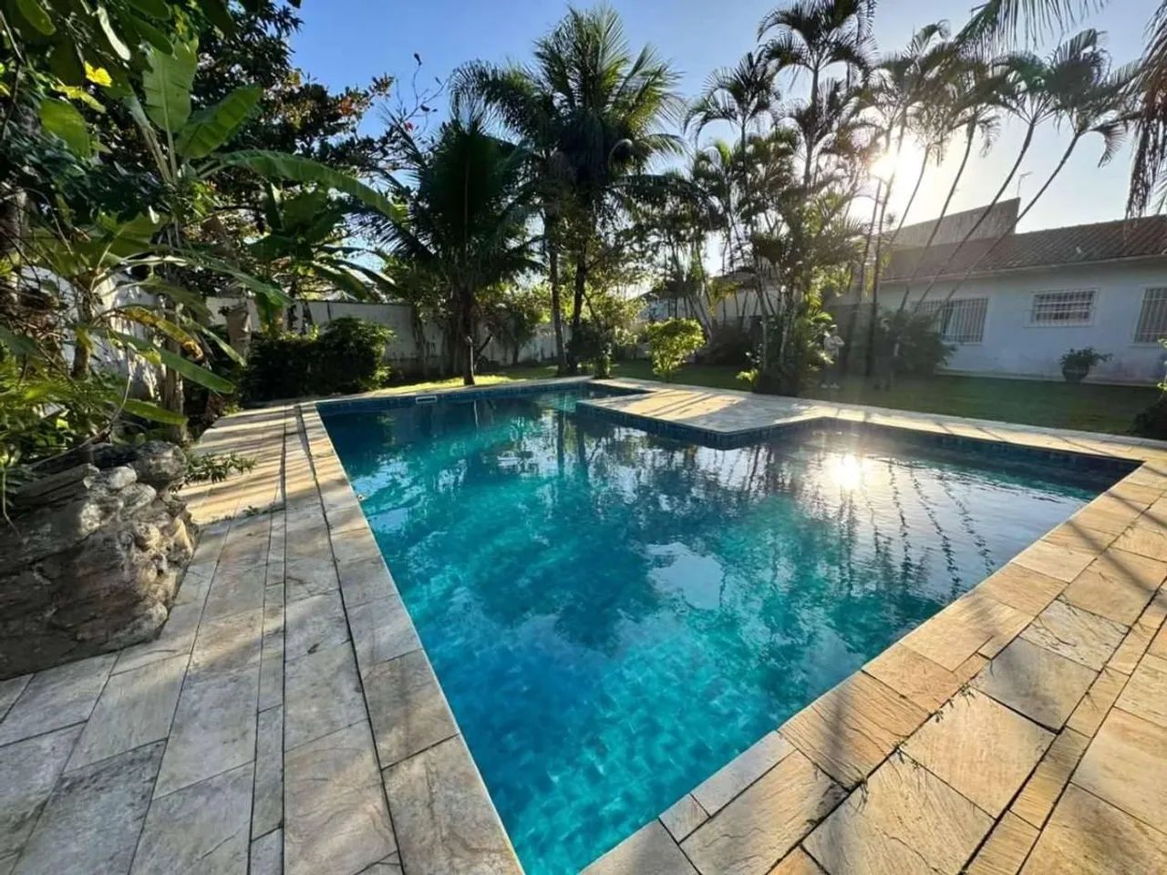 Casa com 7 quartos à Venda, Campos Elíseos - Itanhaém